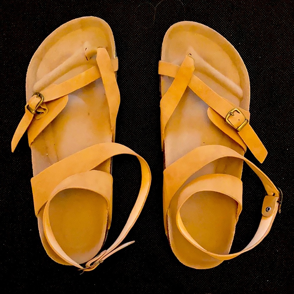 Dupe Birkenstock ’Yara’ Sandals